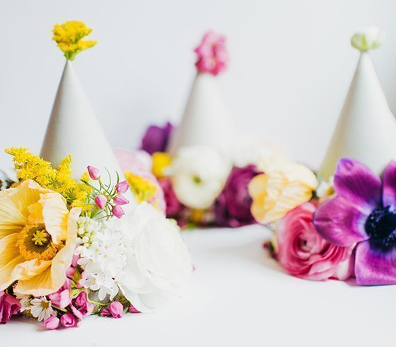 DIY-floral-party-hats-5